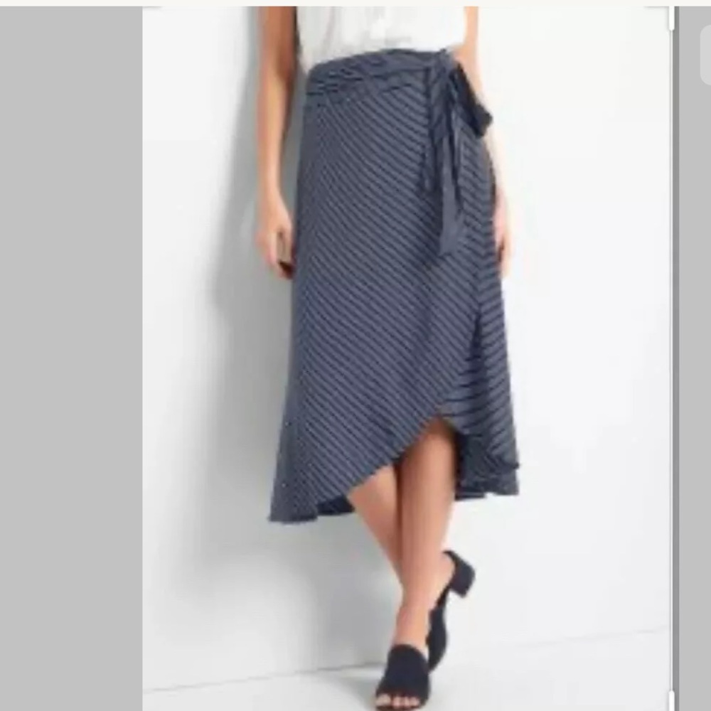 NWT Gap Softspun Wrap Midi Skirt